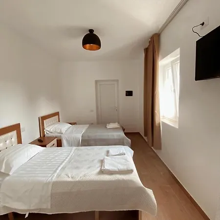 Hotel Avdi Rexha 3*