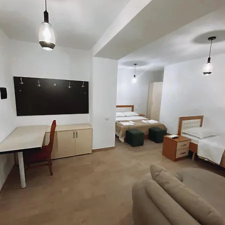 Avdi Rexha Hotel 3*